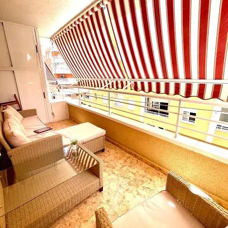 아파트 La Loma With Garage,pool And Lift 또레비에하