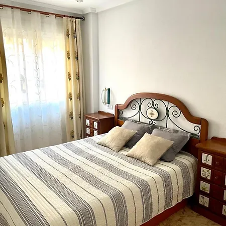 La Loma With Garage,pool And Lift 아파트