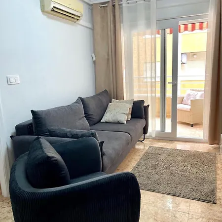 La Loma With Garage,pool And Lift 또레비에하